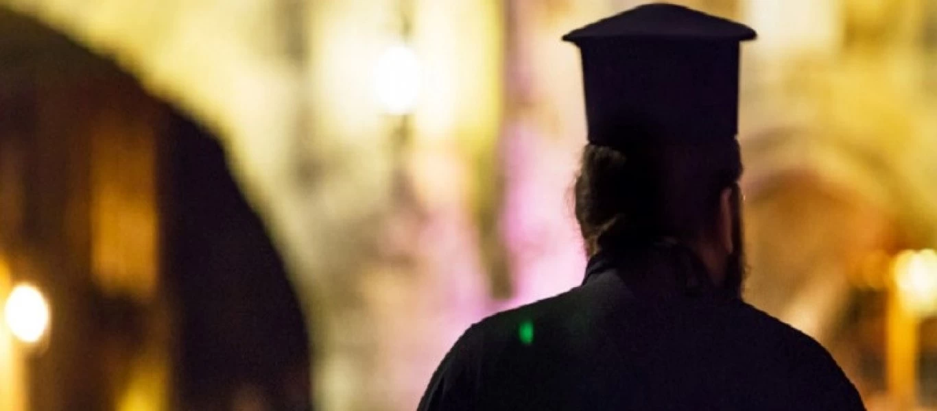 Κρήτη: Συνελήφθη μοναχός με όπλο στο αεροδρόμιο Ηρακλείου